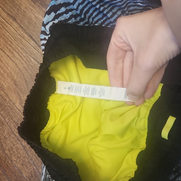 Lululemon Tracker Short III Seawheeze SPECIAL EDITION - Picture 5 of 6